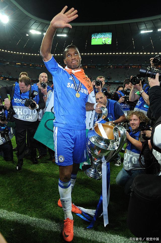 包含德罗巴回归赛场，精彩发挥首场状态亮眼，MAD观众沸腾！的词条